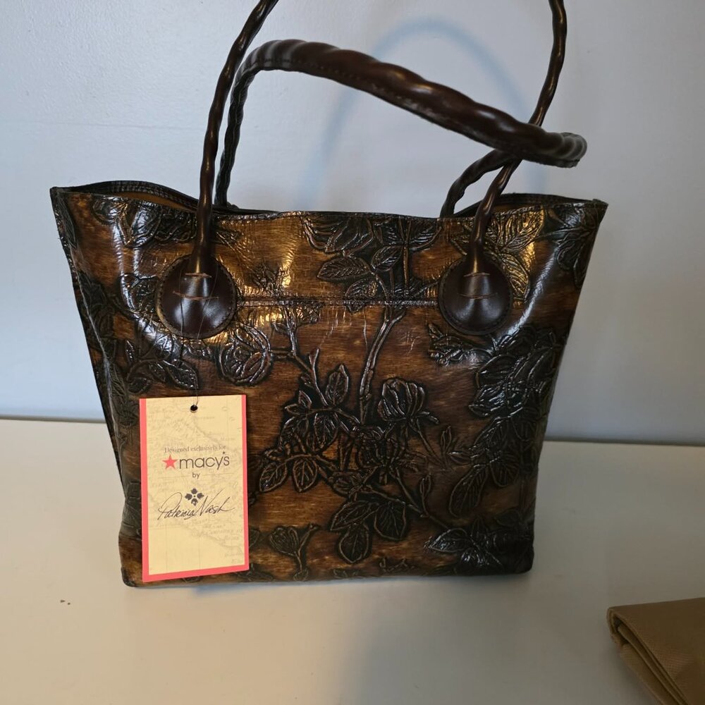 New W/Tag-Patricia Nash’s brown“Eastleigh” Floral Embossed Leather Shoulder Bag
